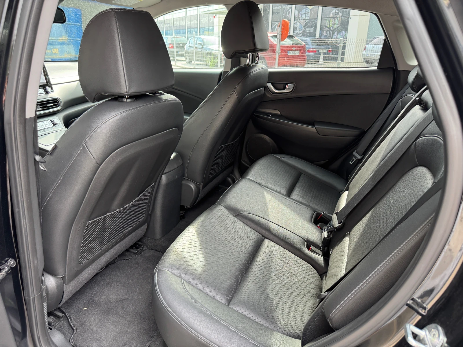 Hyundai Kona 64kw, снимка 10 - Автомобили и джипове - 54562513