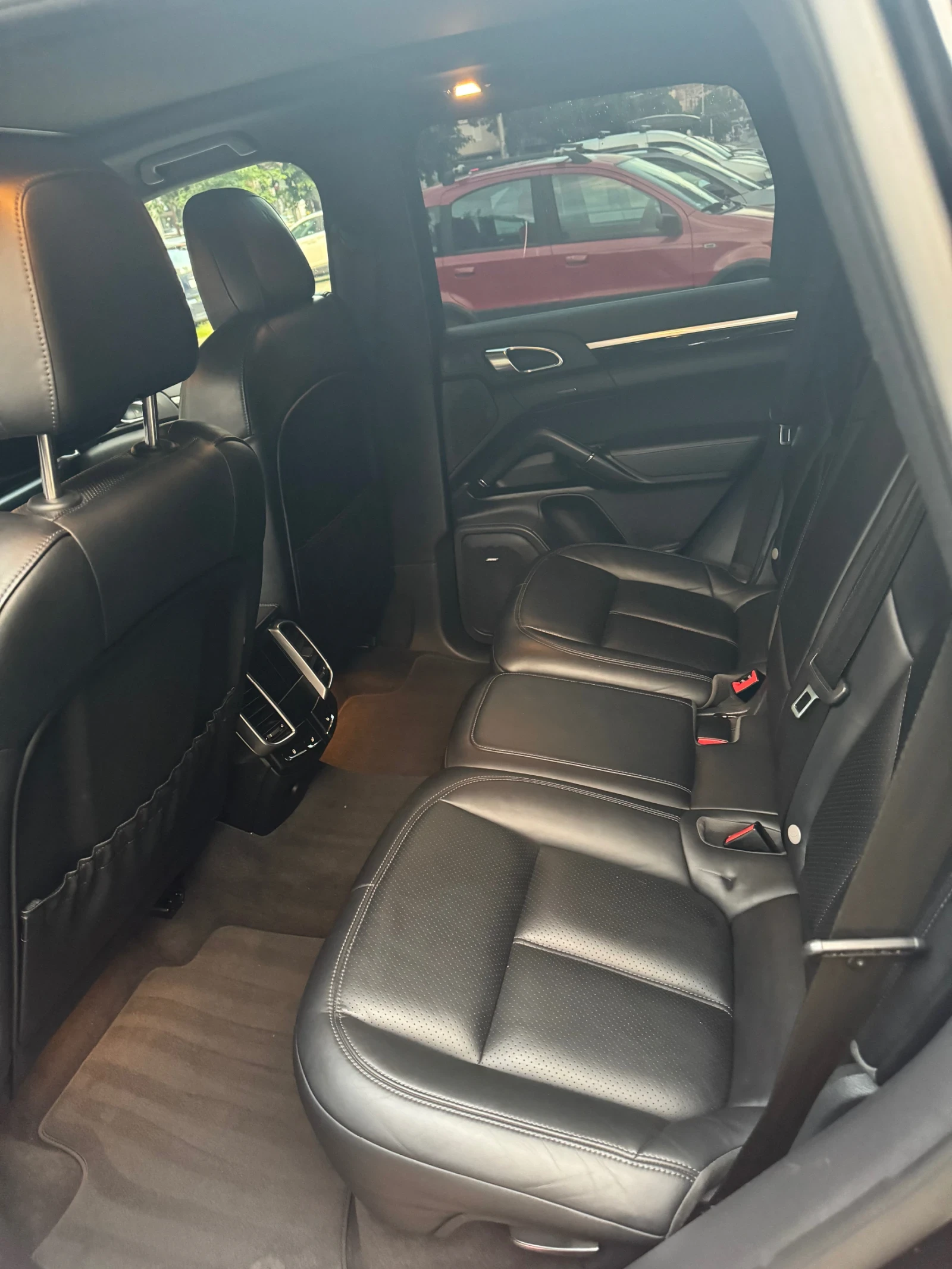 Porsche Cayenne Porsche Cayenne S  | Перфектно състояние | Лизинг, снимка 11 - Автомобили и джипове - 55167188
