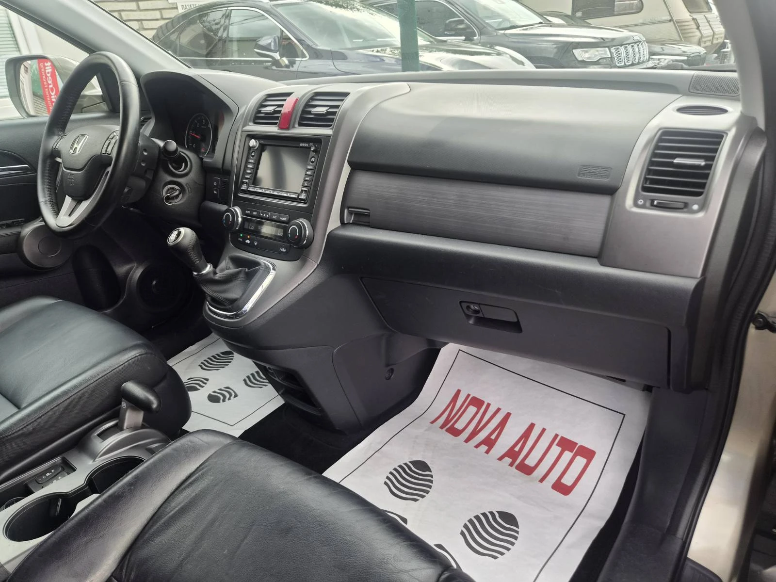 Honda Cr-v 2.2D-EXECUTIVE-162.000км-ПАНОРАМА, снимка 13 - Автомобили и джипове - 55606577