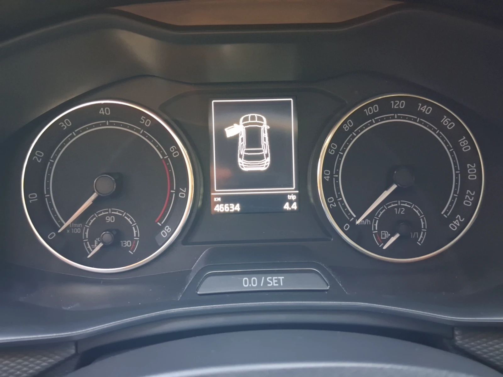 Skoda Kamiq Камик Амбишън 1, 5 TSI, 150 к.с., 7DSG, снимка 10 - Автомобили и джипове - 55991667