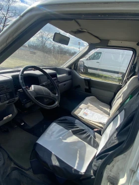 VW Transporter, снимка 5 - Бусове и автобуси - 53636307