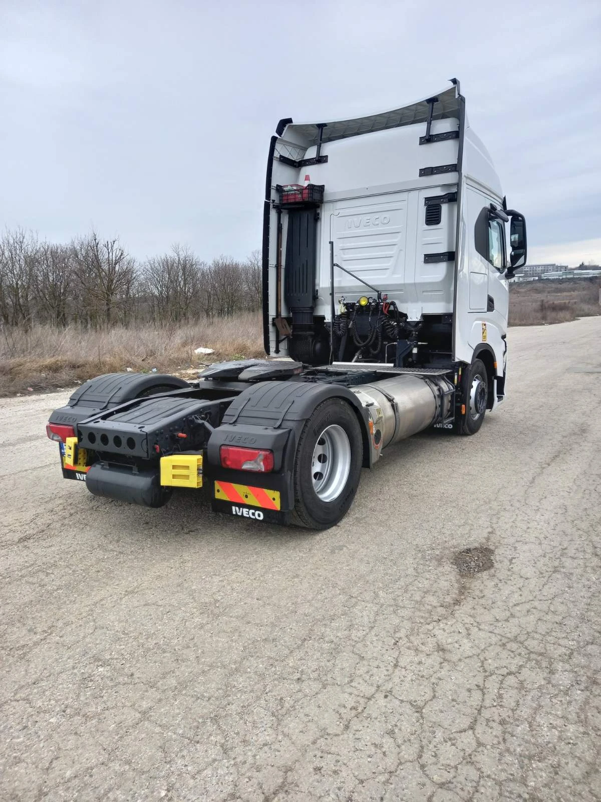 Iveco Stralis АС440СТ П ЦНГ - изображение 3