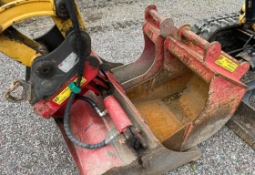 Багер Cat 302.2D, снимка 6