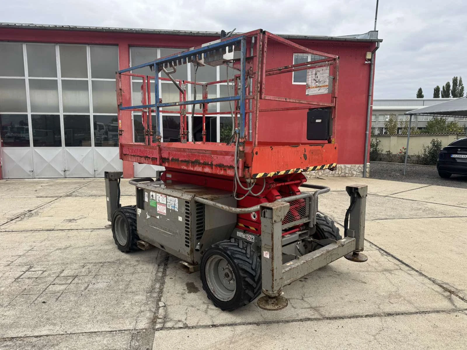 Автовишка Друга марка SKYJACK SJ 6832RT 4Х4 DIESEL - изображение 3