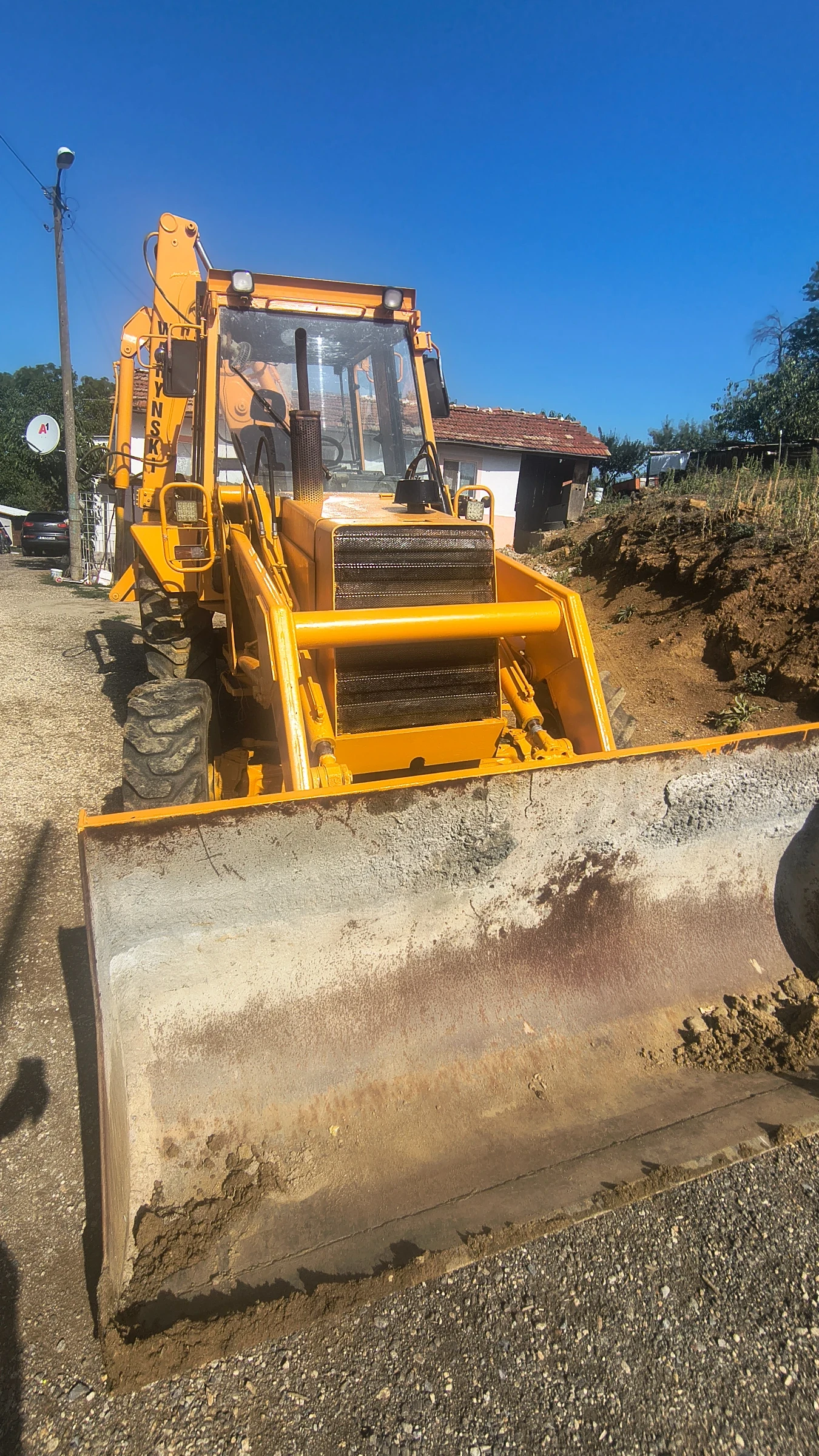 ����� Warynski | Mobile.bg � ����������� 8