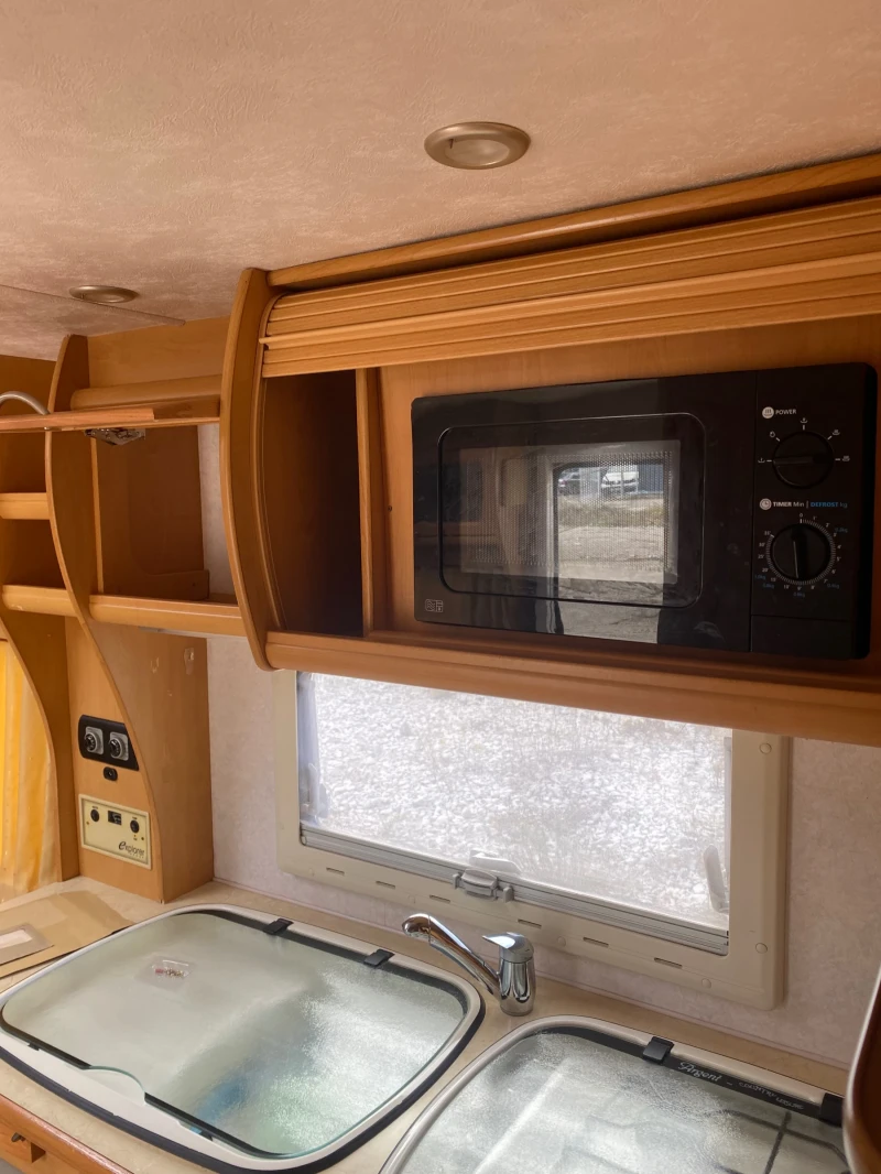 Каравана Compas Liberte, снимка 10 - Каравани и кемпери - 52610973