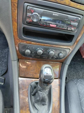 Mercedes-Benz C 180, снимка 7