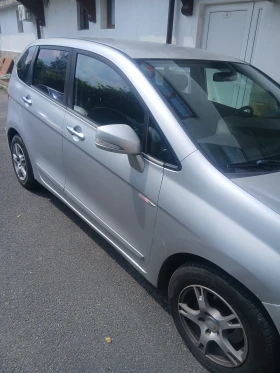 Honda Fr-v, снимка 3