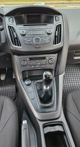 Ford Focus 1.0 EcoBoost, снимка 9