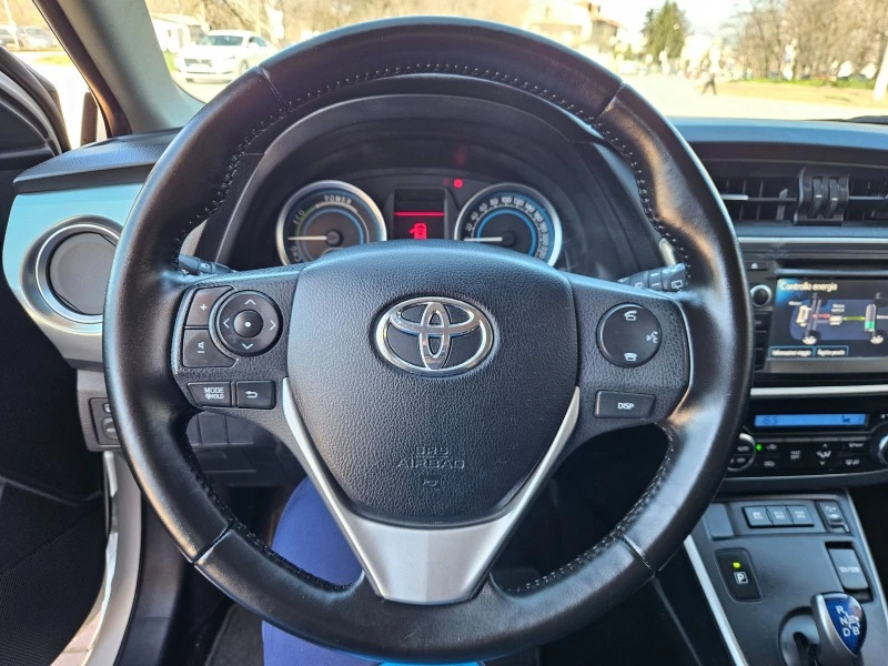 Toyota Auris 1.8 Hybrid, Camera, Navi, Keyless!, снимка 10 - Автомобили и джипове - 45552731