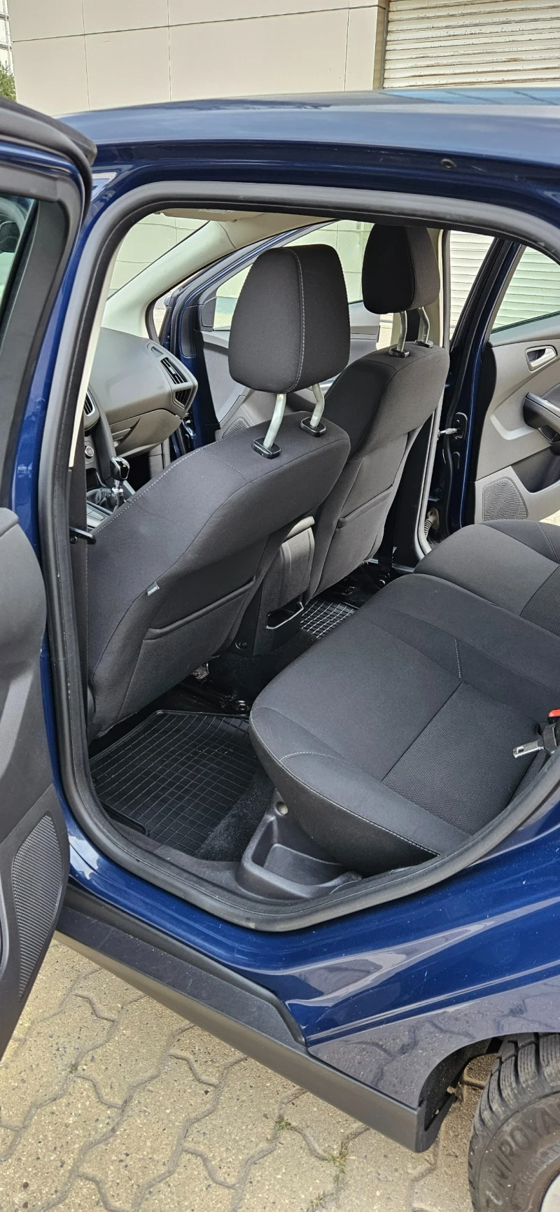 Ford Focus 1.0 EcoBoost, снимка 12 - Автомобили и джипове - 52409695
