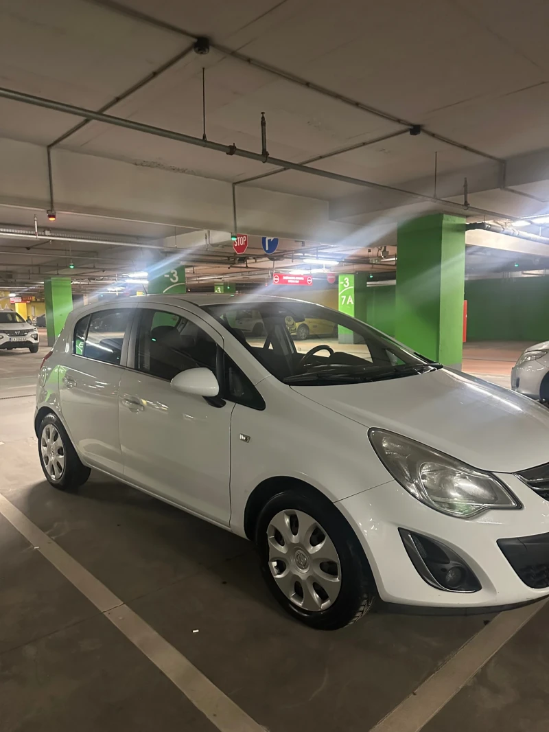 Opel Corsa, снимка 3 - Автомобили и джипове - 49548209