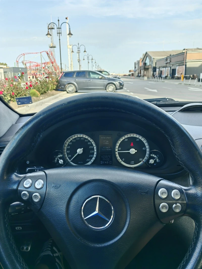 Mercedes-Benz 220 CDI FACELIFT, снимка 9 - Автомобили и джипове - 49796651