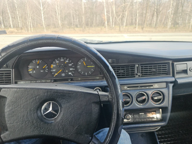 Mercedes-Benz 190 2.0 disel , снимка 5 - Автомобили и джипове - 51661103