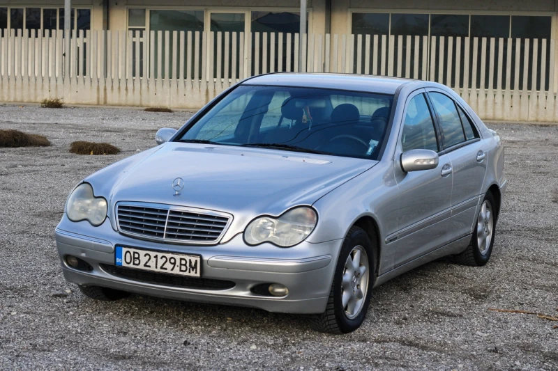 Mercedes-Benz C 220