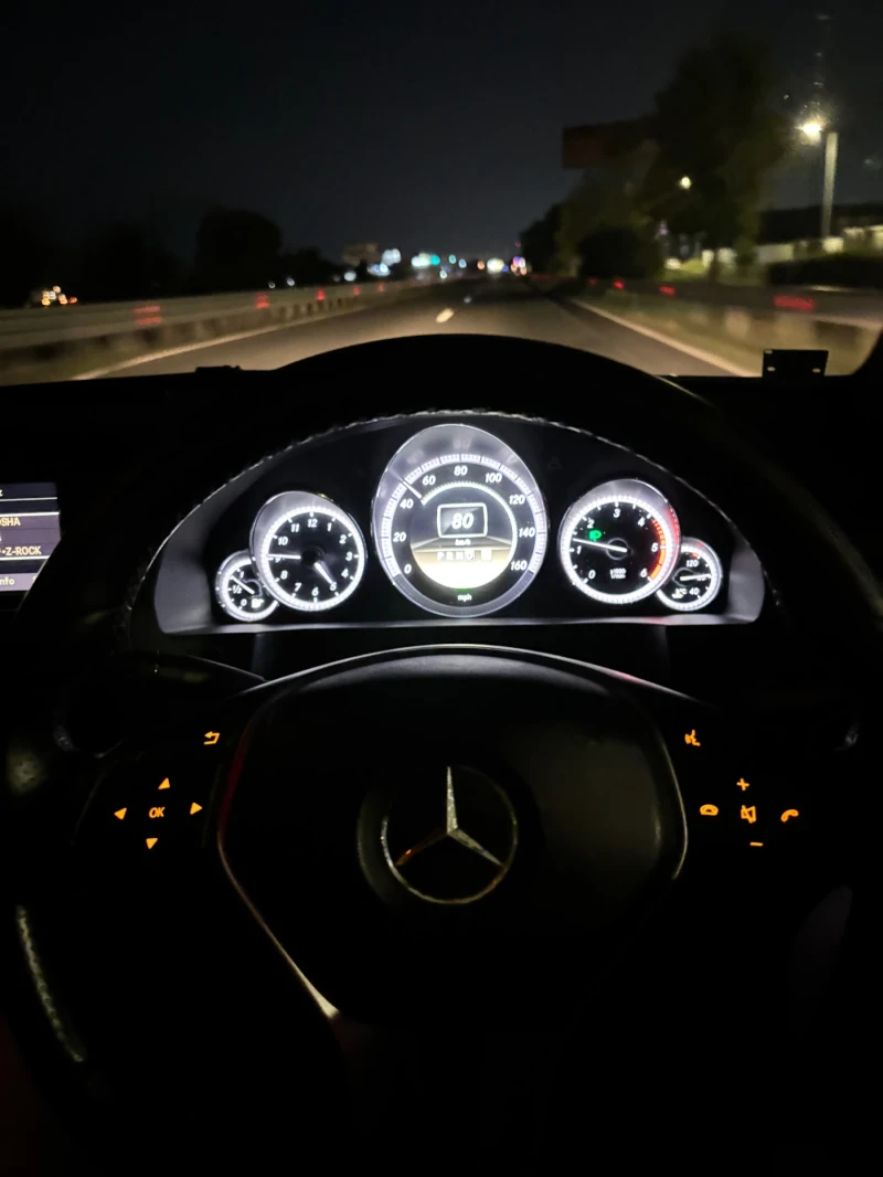 Mercedes-Benz E 250 E250cdi, снимка 14 - Автомобили и джипове - 52787287