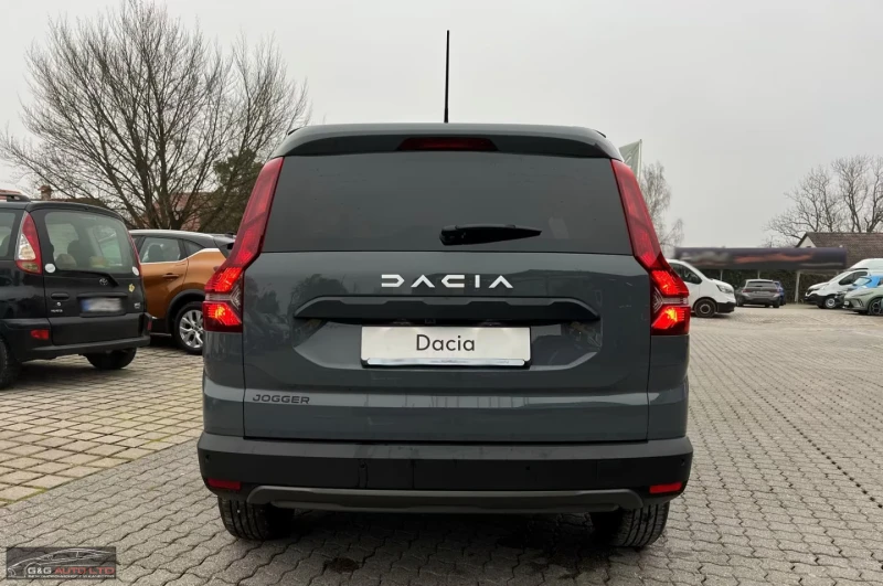 Dacia Jogger EXPRESSION/101HP/CAM/LED/L.ASSIST/ACC/701g, снимка 6 - Автомобили и джипове - 53098233