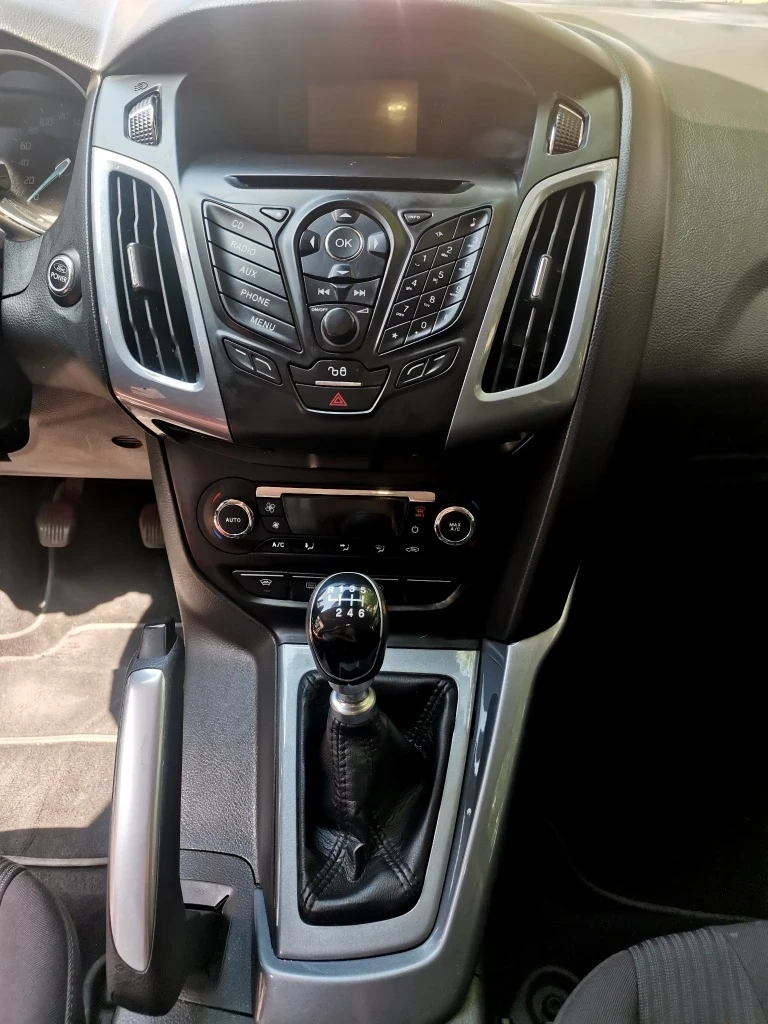 Ford Focus, снимка 12 - Автомобили и джипове - 52597349