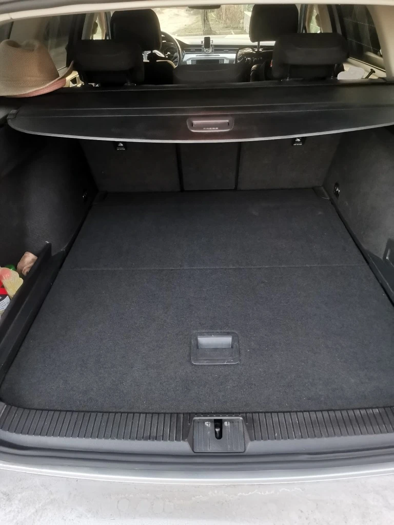 VW Passat 2.0 TDI, снимка 13 - Автомобили и джипове - 54356522