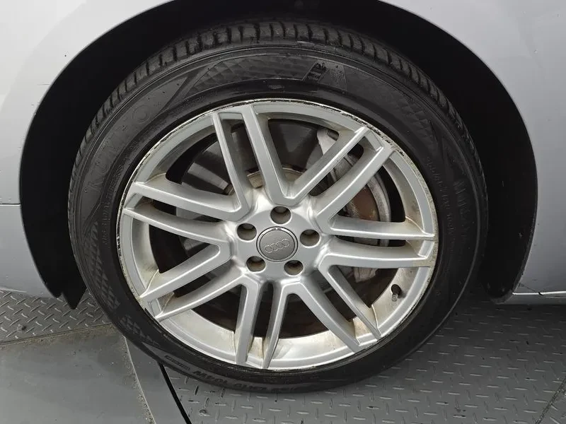 Audi A8 4.2 TDI Quattro - САМО 30% АВАНС, снимка 14 - Автомобили и джипове - 55947866