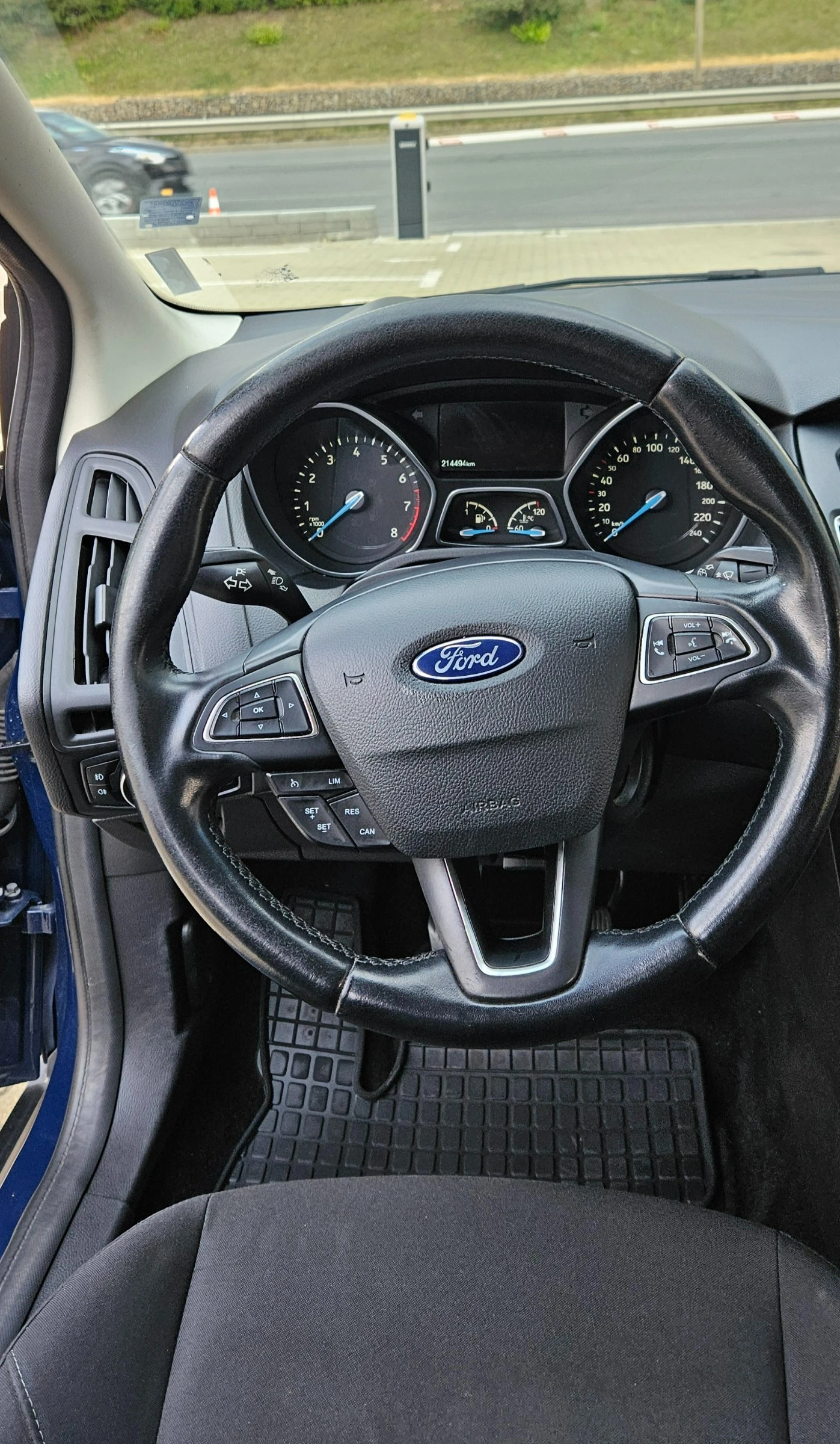 Ford Focus 1.0 EcoBoost - изображение 8