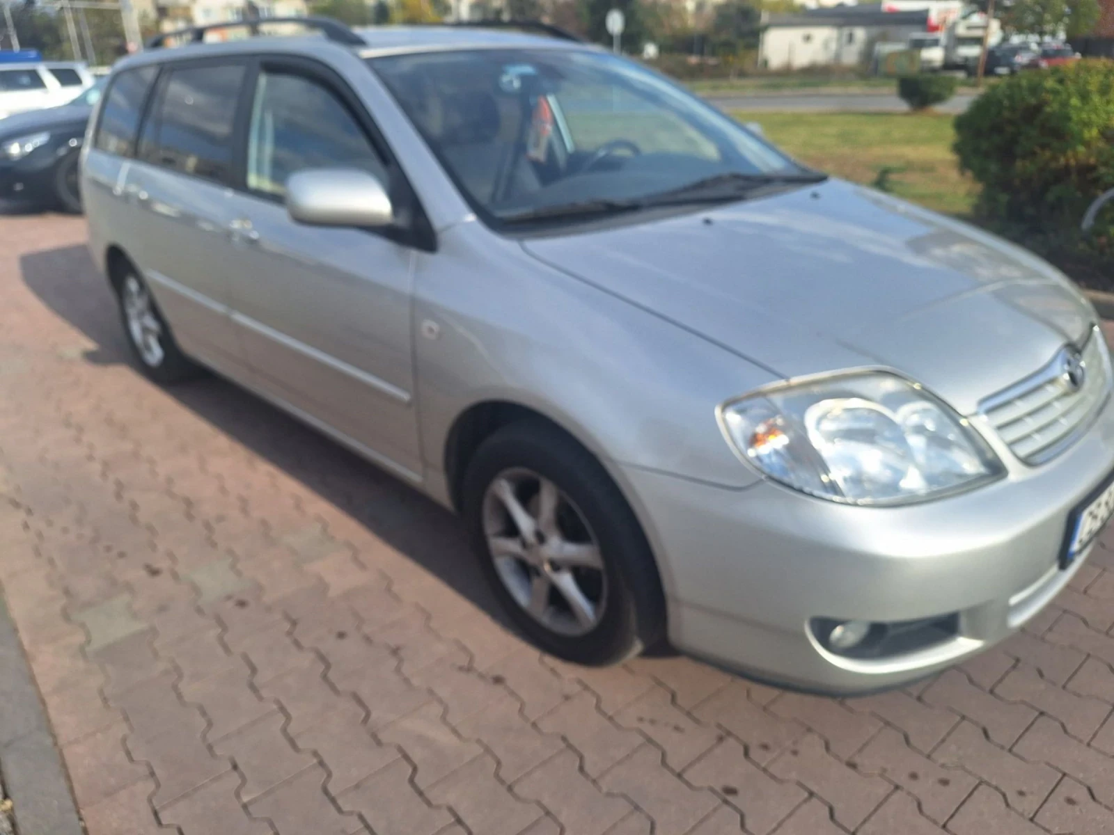 Toyota Corolla E12 1.6VVT-i 16V - изображение 2