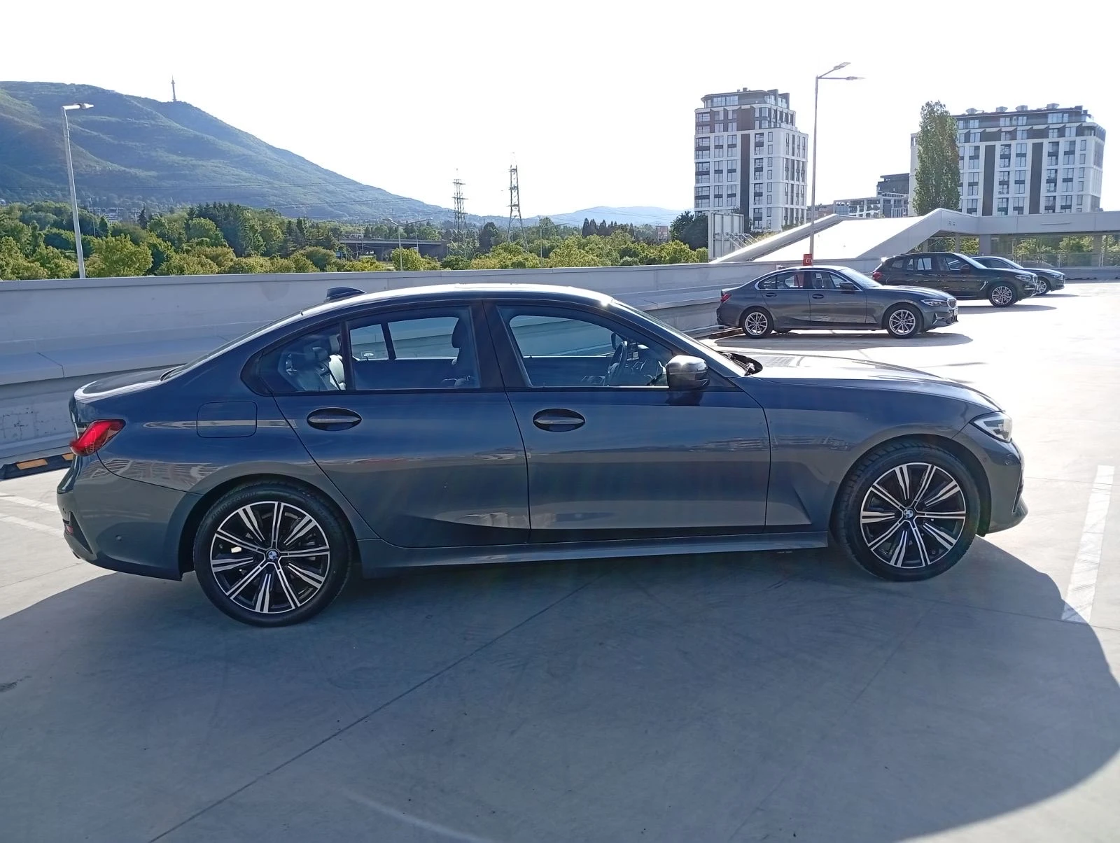 BMW 320 XDRIVE - изображение 5