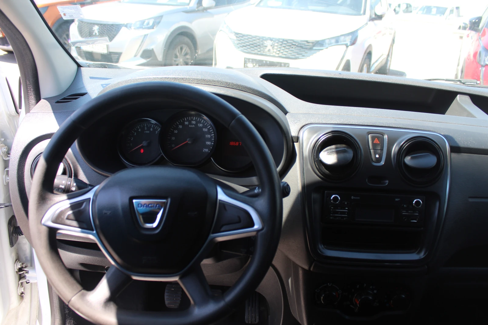 Dacia Dokker  1.5 DCi / 75 hp E6B N1//1807R14 - изображение 7