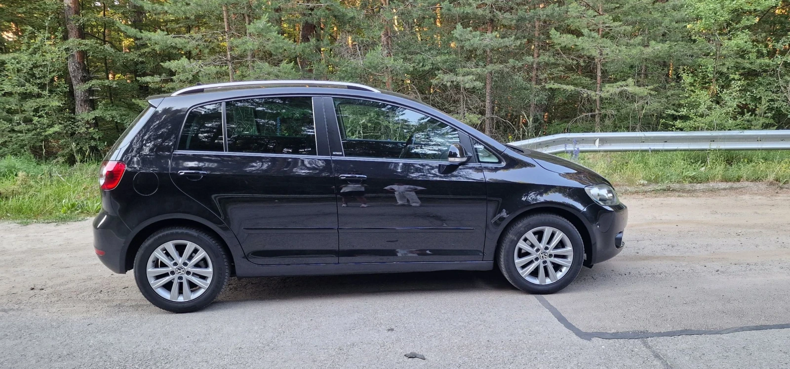 VW Golf Plus 1.6TDI Highline - изображение 4