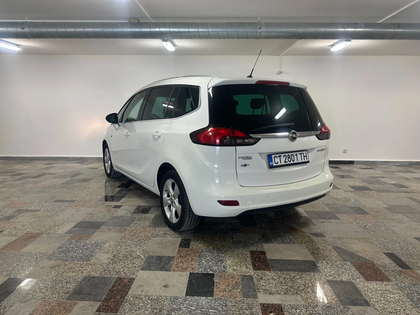 Opel Zafira Tourer 6+ 1 1.6 CNG  - изображение 3