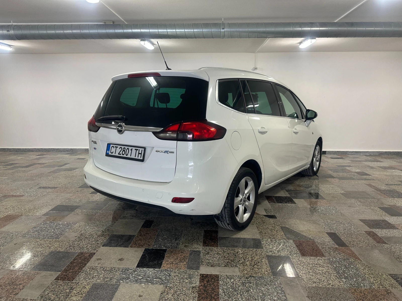 Opel Zafira Tourer 6+ 1 1.6 CNG  - изображение 4