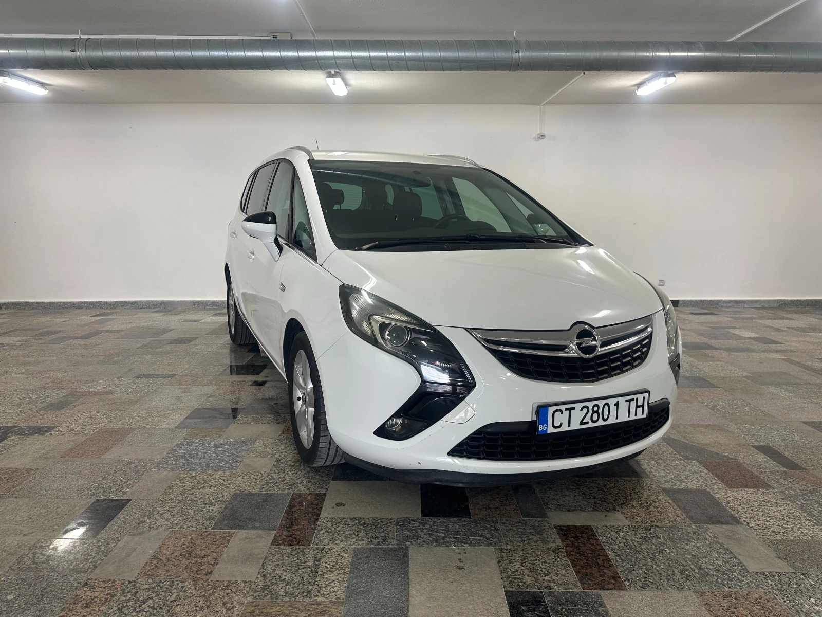 Opel Zafira Tourer 6+ 1 1.6 CNG  - изображение 6