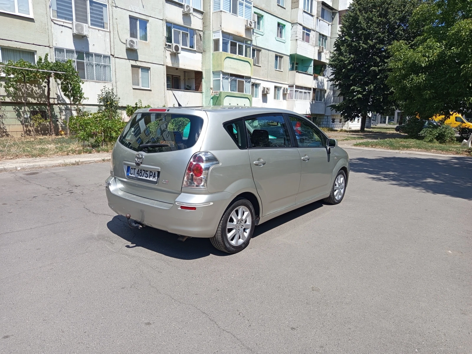 Toyota Corolla verso  - изображение 3