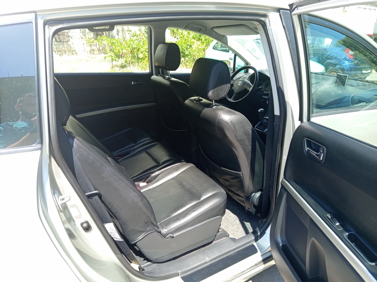 Toyota Corolla verso  - изображение 6