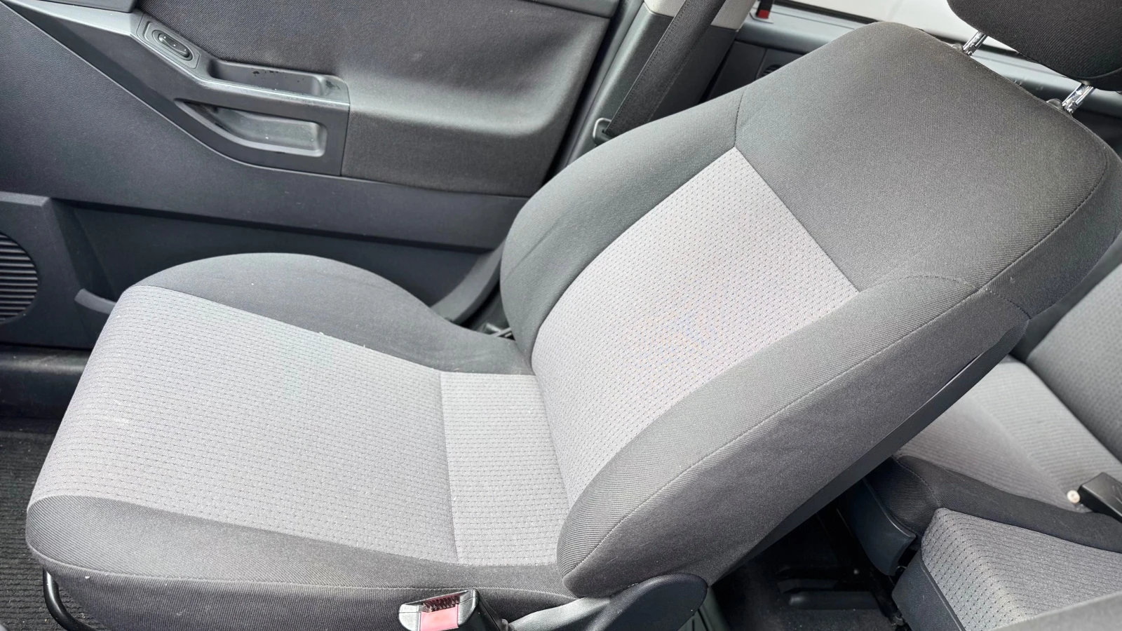 Opel Meriva 1.8i 125кс  Автоматик | Mobile.bg — изображение 13
