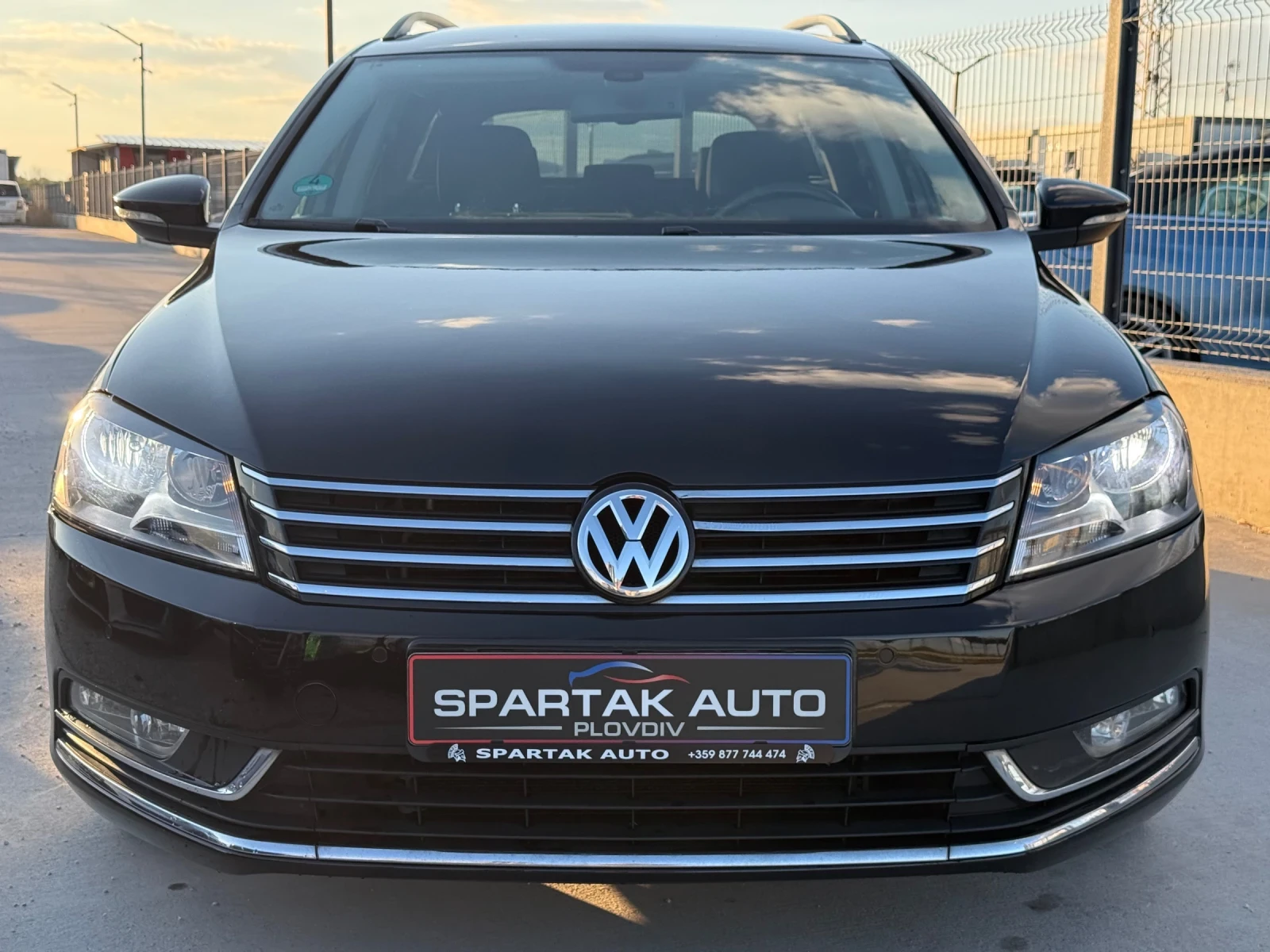 VW Passat 2.0TDI* 2013г* 140к.с* РЪЧКА* 227.000КМ*  - изображение 2