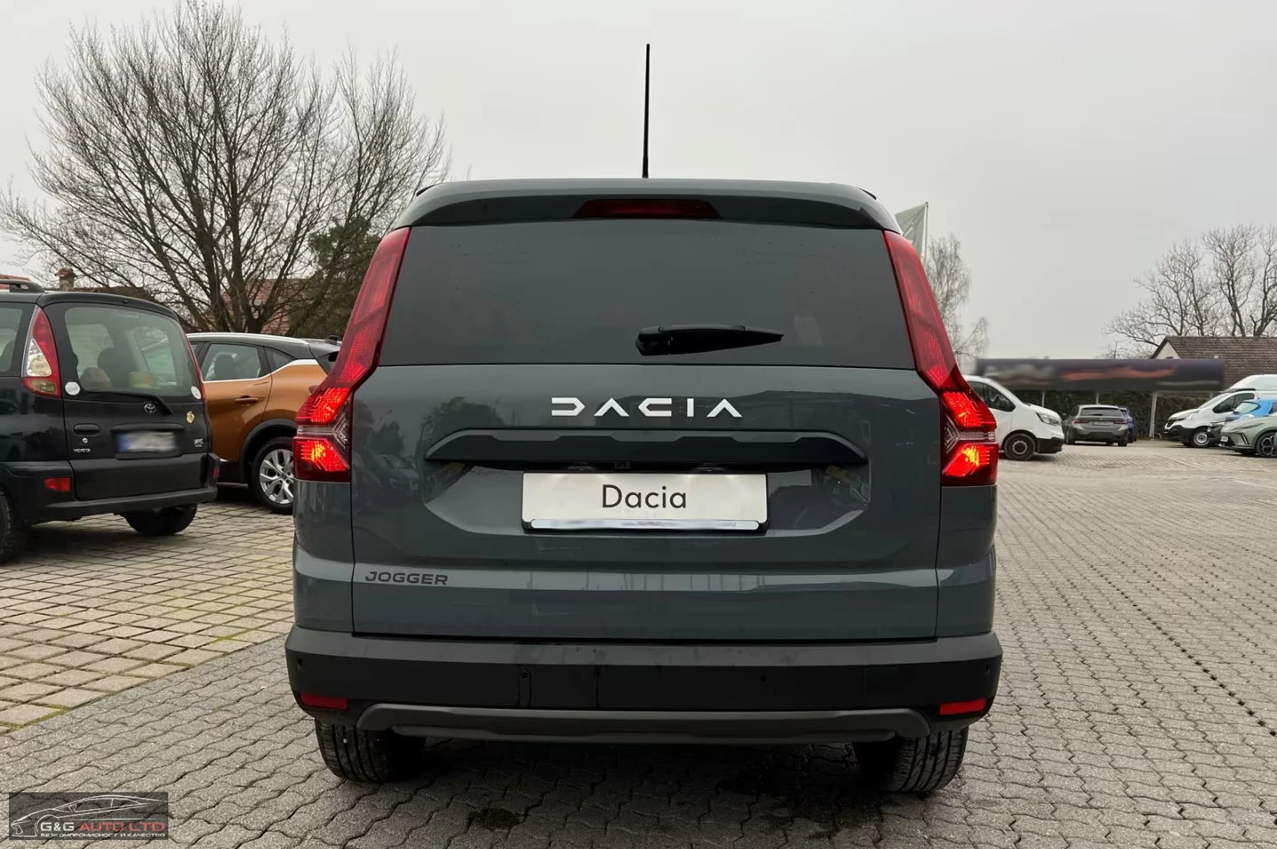 Dacia Jogger EXPRESSION/101HP/CAM/LED/L.ASSIST/ACC/701g - изображение 6