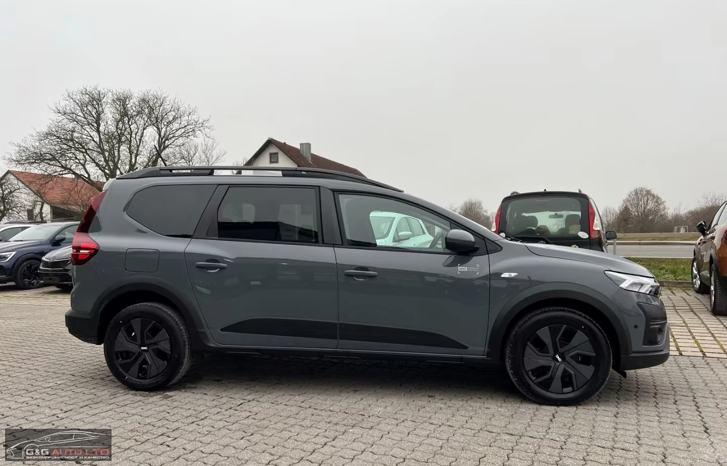 Dacia Jogger EXPRESSION/101HP/CAM/LED/L.ASSIST/ACC/701g - изображение 4