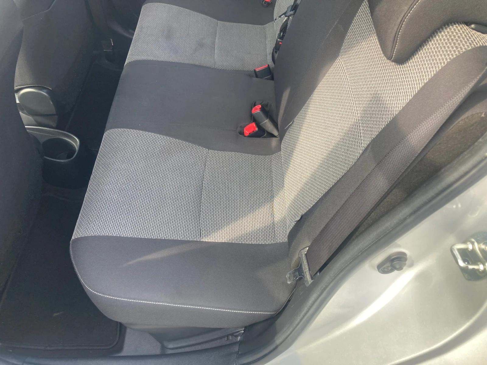 Toyota Yaris   ��� | Mobile.bg � ����������� 12