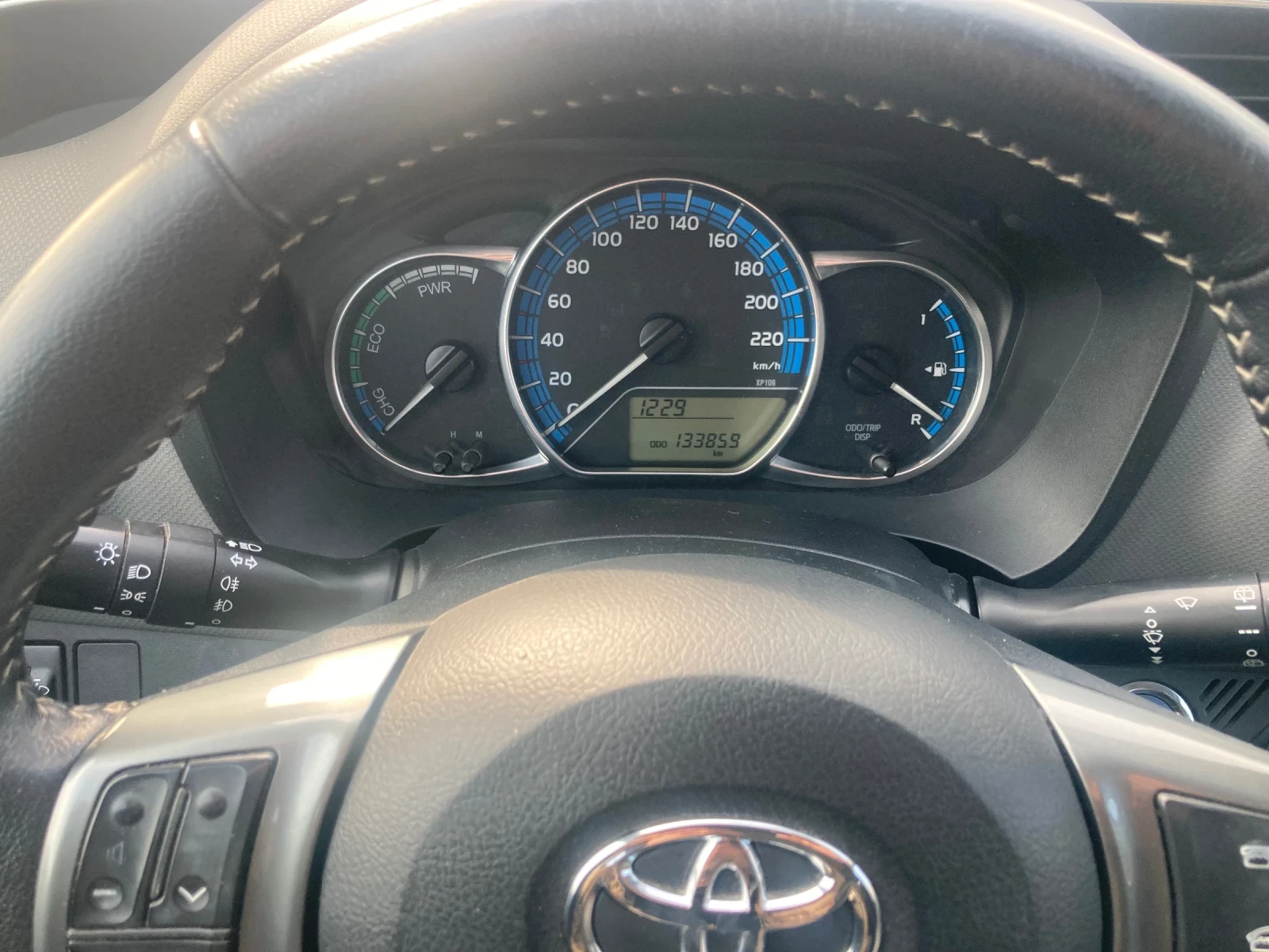 Toyota Yaris   ��� | Mobile.bg � ����������� 13