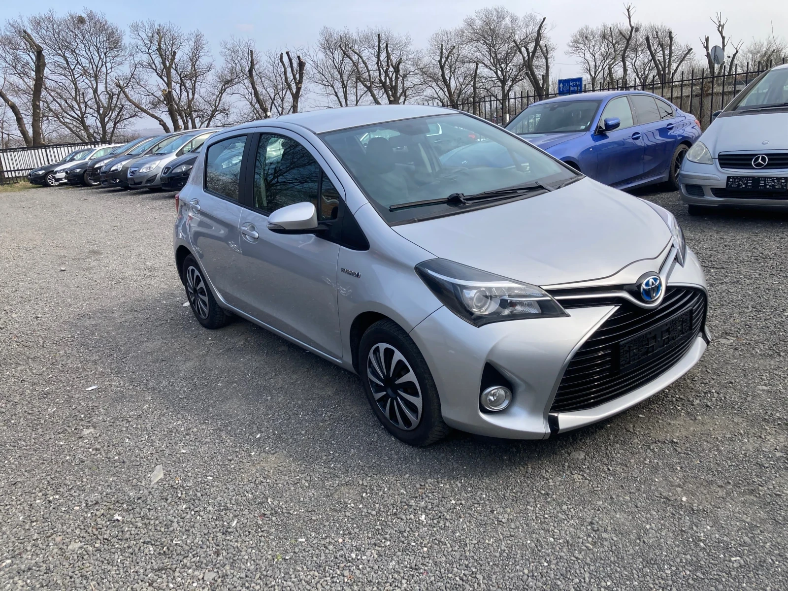 Toyota Yaris   ТОП - изображение 2