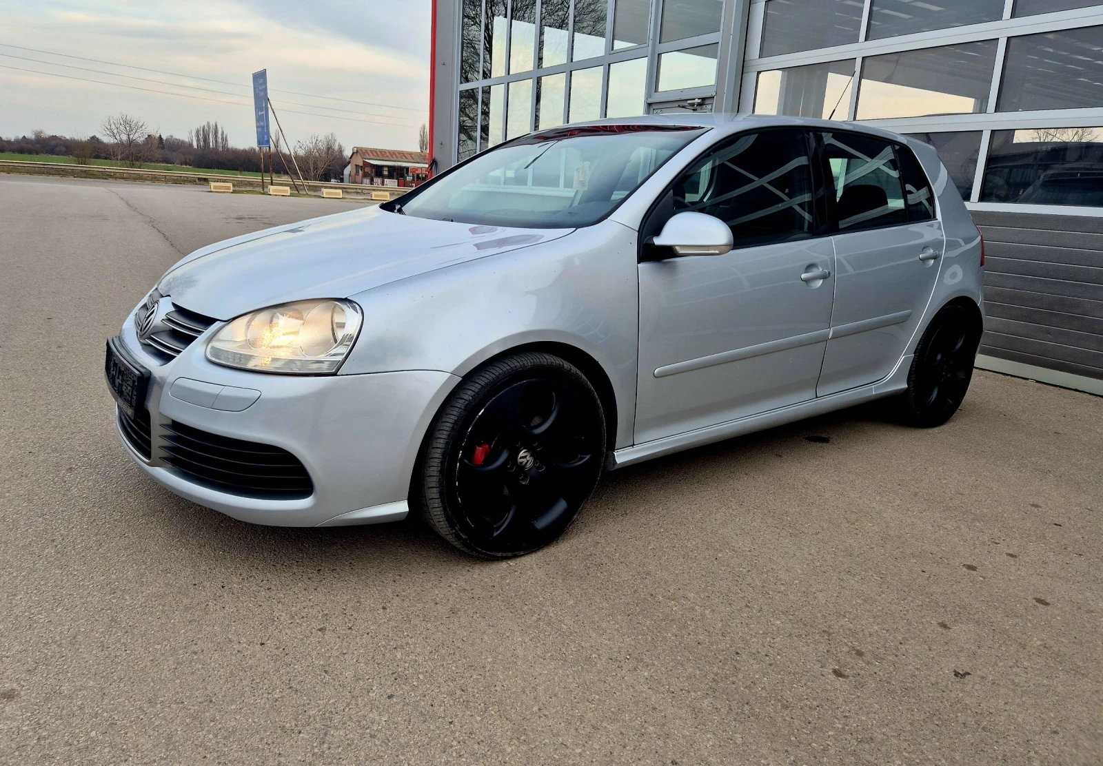 VW Golf 1.4i Газ GTI, снимка 2 - Автомобили и джипове - 53712911