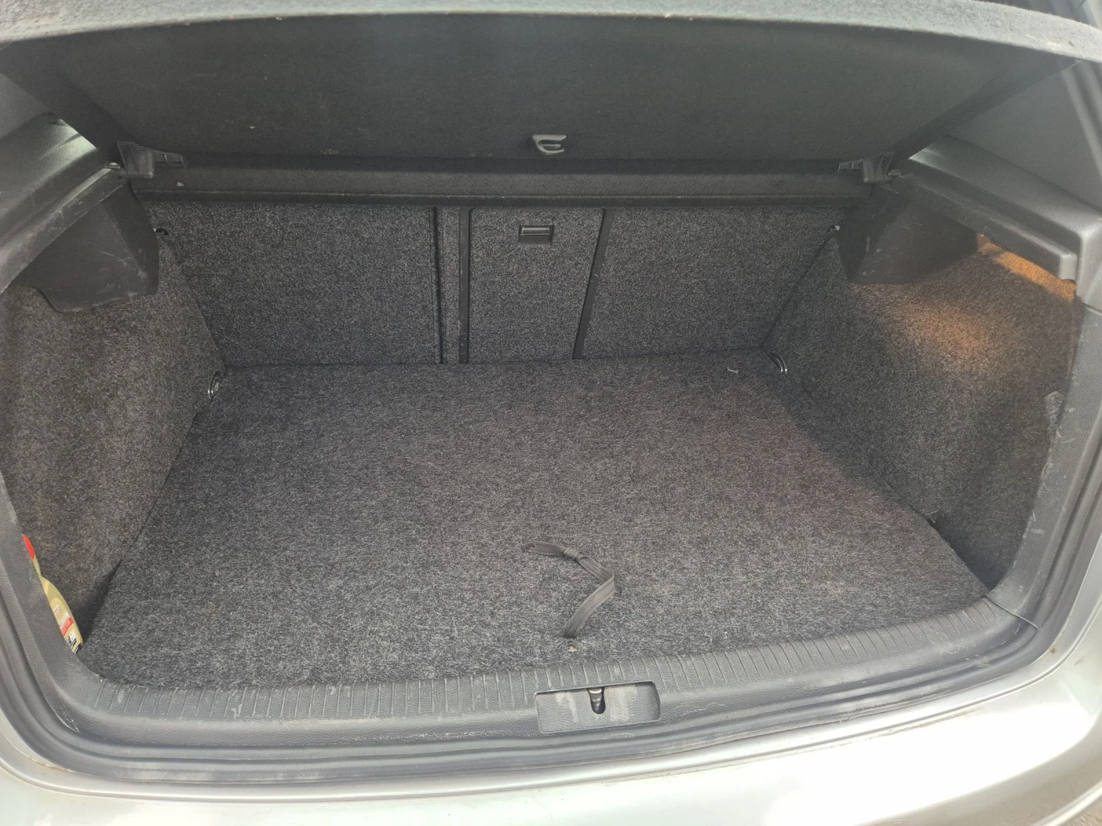 VW Golf 1.4i Газ GTI, снимка 13 - Автомобили и джипове - 53712911