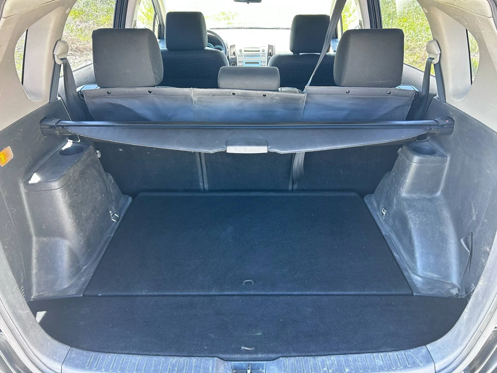 Toyota Corolla verso, снимка 8 - Автомобили и джипове - 53789139