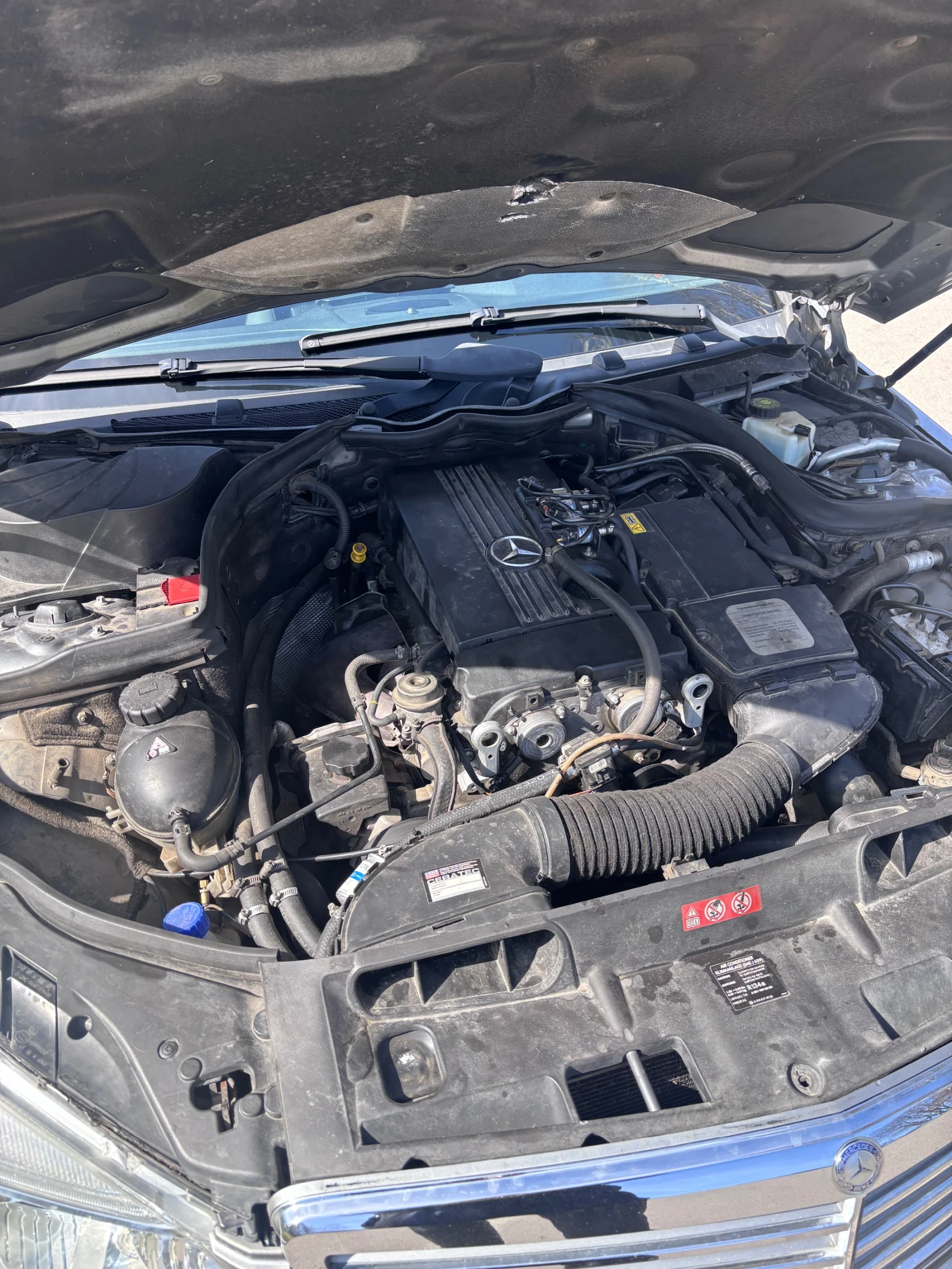 Mercedes-Benz C 180 Бензин / LPG, снимка 10 - Автомобили и джипове - 53797374