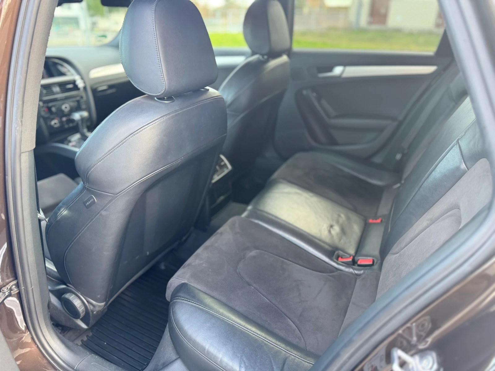 Audi A4 Allroad 2.0 Tdi 177 QUATTRO , снимка 9 - Автомобили и джипове - 53836866