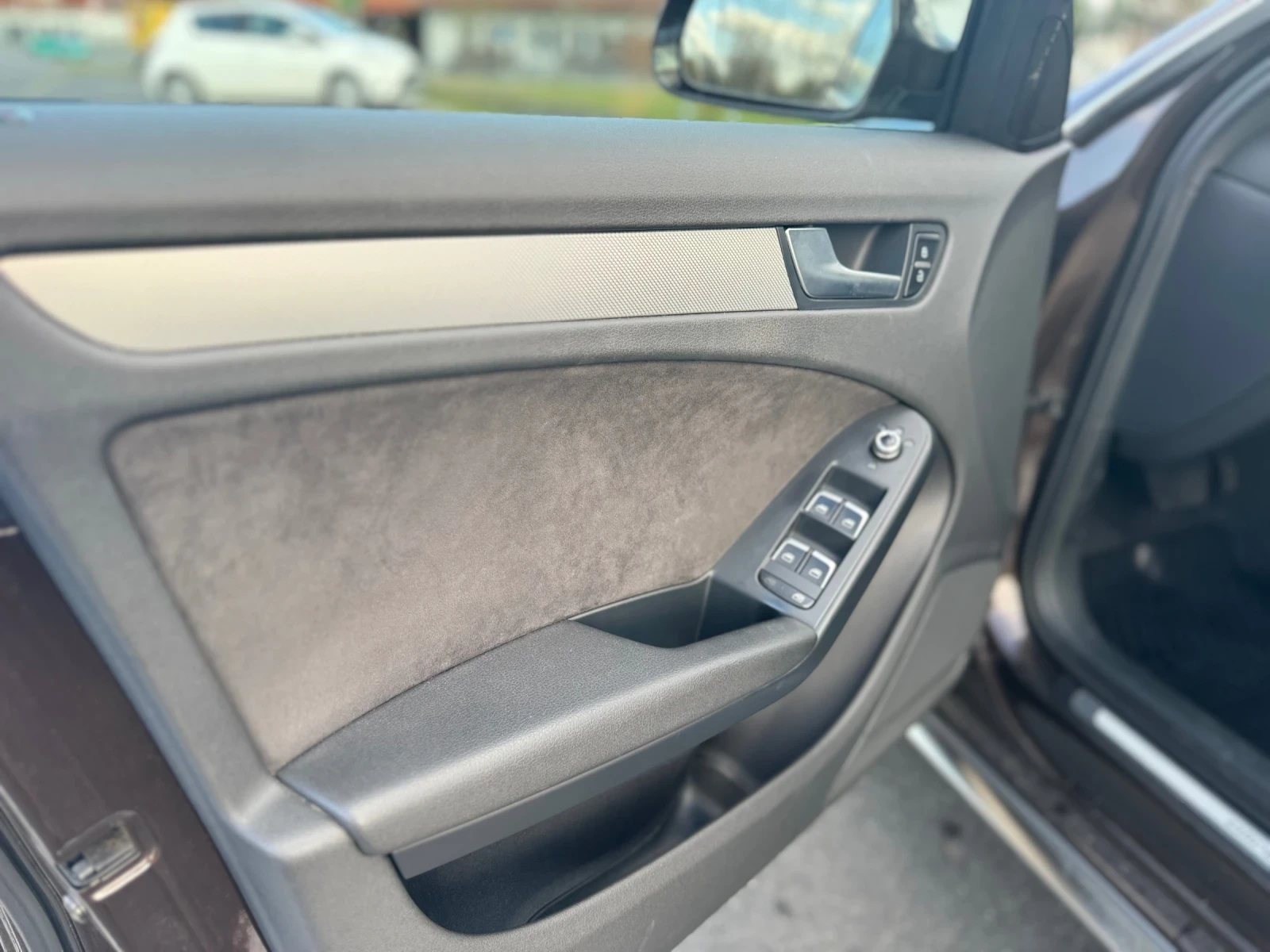 Audi A4 Allroad 2.0 Tdi 177 QUATTRO , снимка 7 - Автомобили и джипове - 53836866