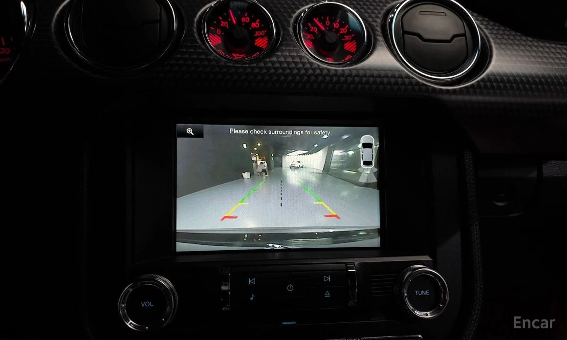 Ford Mustang 2.3 Eco Boost* КОЖА* NAVI* ПОДГРЕВ* ОБДУХВАНЕ* , снимка 13 - Автомобили и джипове - 54185611