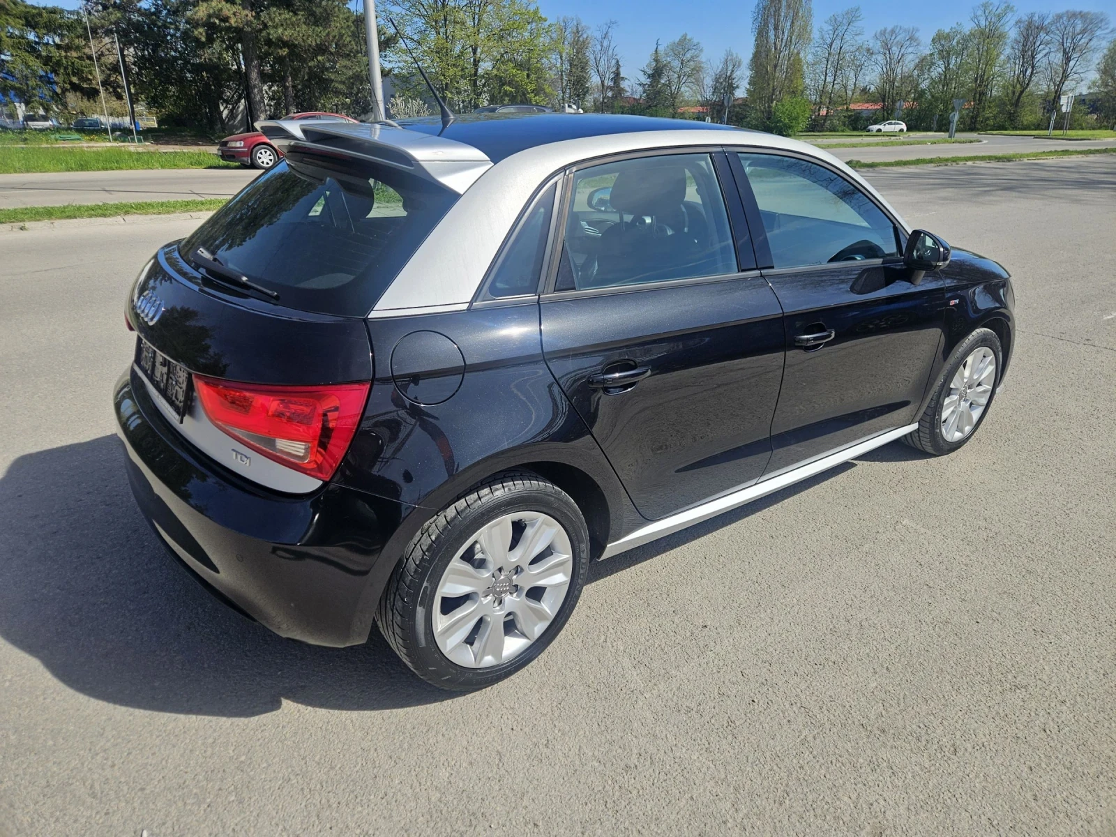 Audi A1 1.6 ТDi S- LINE  116 k.c., снимка 4 - Автомобили и джипове - 54353005