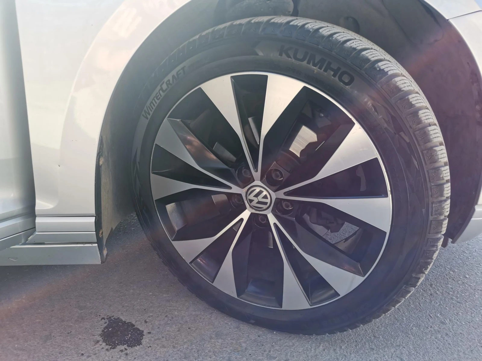 VW Passat 2.0 TDI, снимка 14 - Автомобили и джипове - 54356522